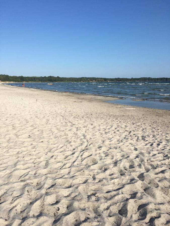 Вилла Stuga I Sandviken Сёльвесборг Экстерьер фото